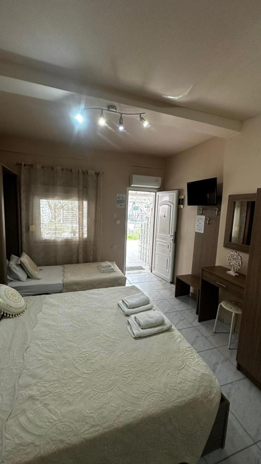 The Garden Apartments Nea Kallikrateia Номер фото